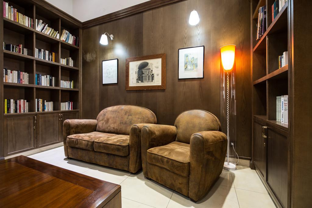 Hotel Les Voyageurs 3*