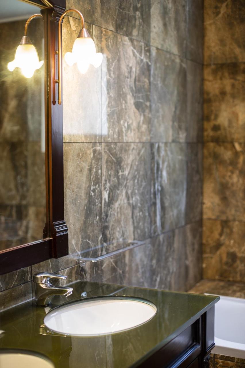Hotel Les Voyageurs 3*